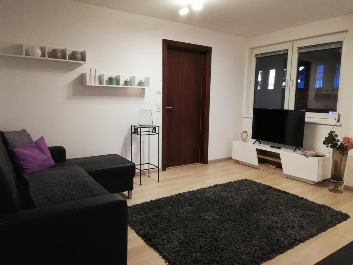 Ferienwohnung Auszeit Dornbirn Bagian luar foto